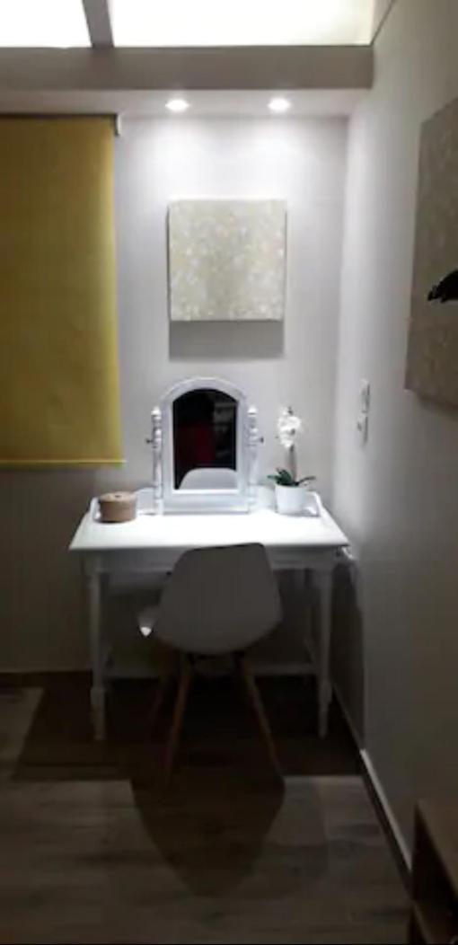Domenica Apts I Apartment